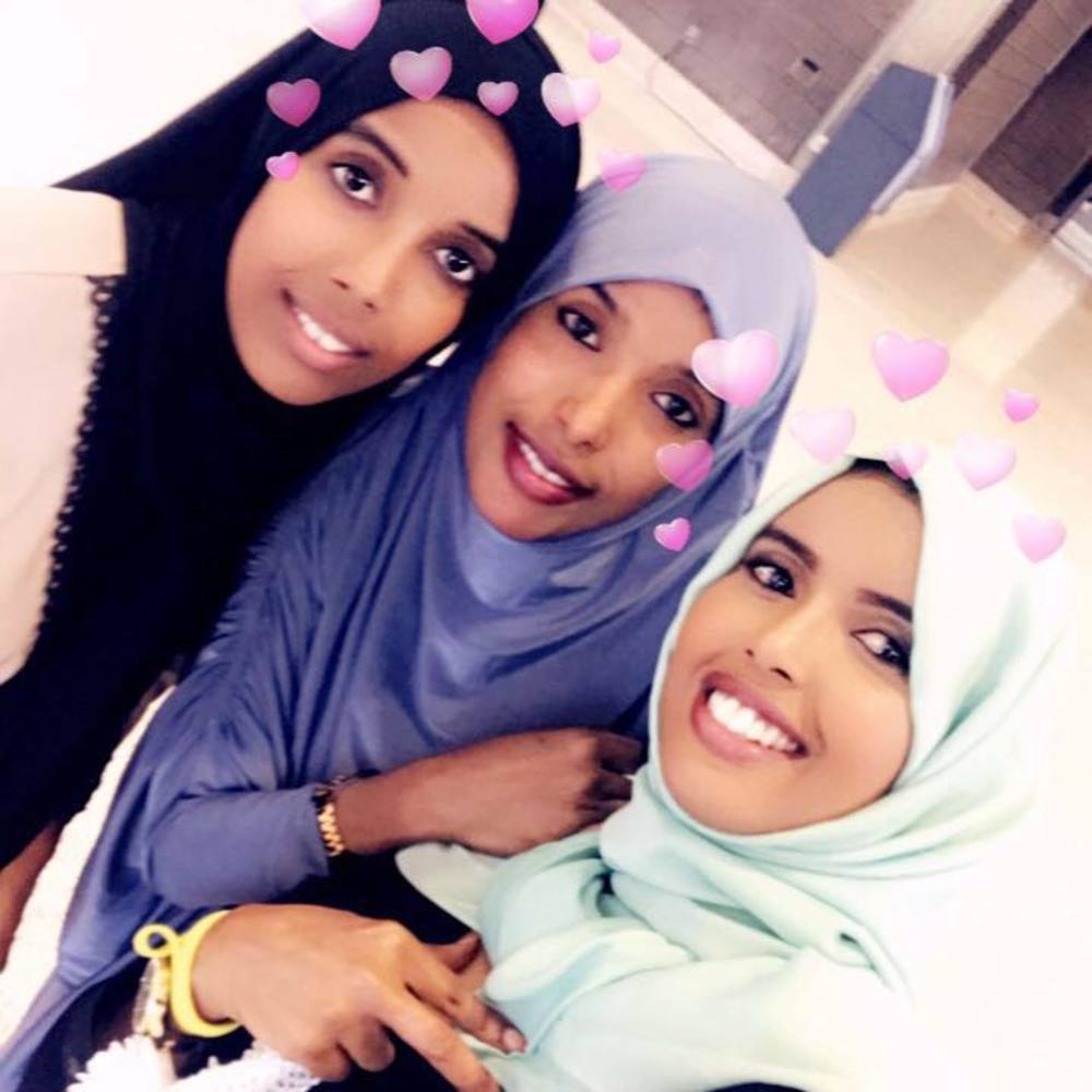 Meet your Posher, Hodan